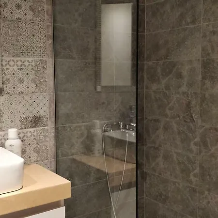 Apartment Paris Downtown: Central Aristotelous Square Retreat Thessaloniki